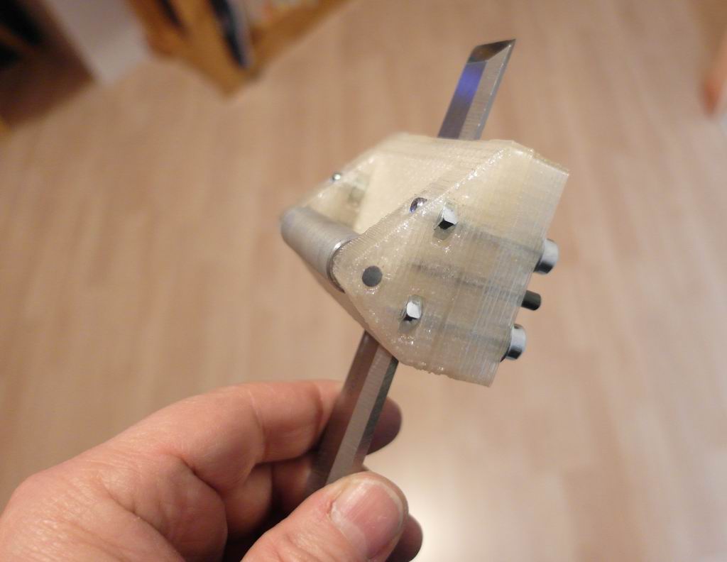 Guide d'affutage ciseau à bois et rabots en impression 3D #Bricosoluce 